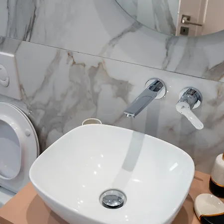 Ionian Blue 4 * Himarë