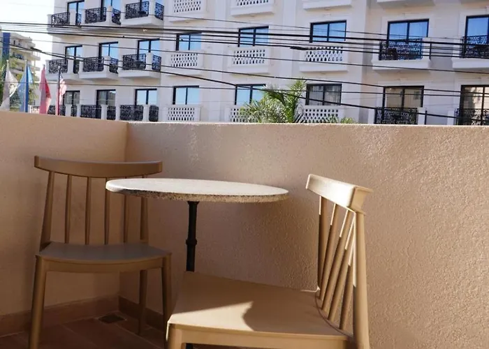 Ionian Blue 4 * Himarë