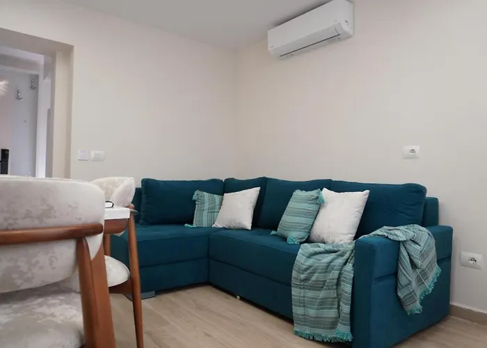 Ionian Blue 4 * Himarë