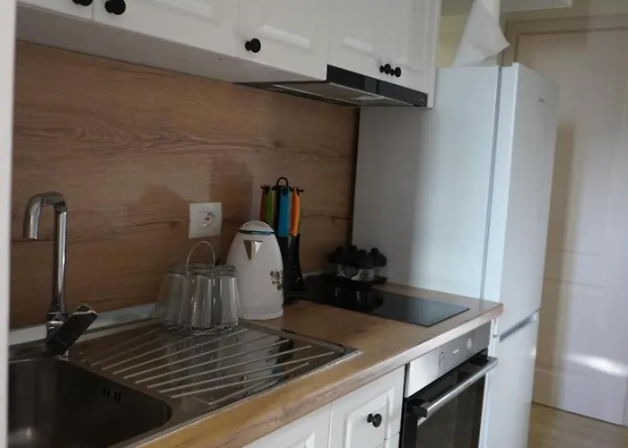 Ionian Blue 4 * Himara